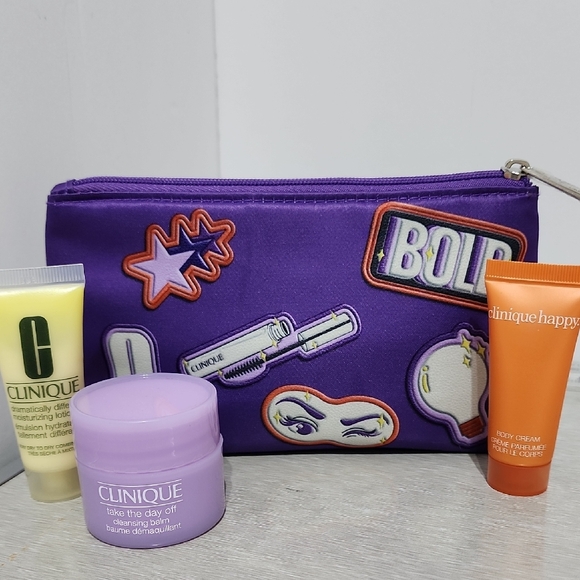 Clinique Miniature, Travel Size Essentials - Picture 1 of 1